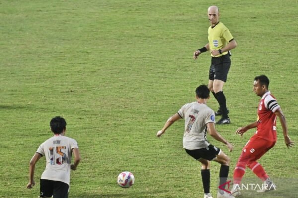 PSM Makassar Applauds Foreign Referee’s Performance in Managing Relegation Battle Match PSM Makassar Applauds Foreign Referee's Performance in Managing Relegation Battle Match