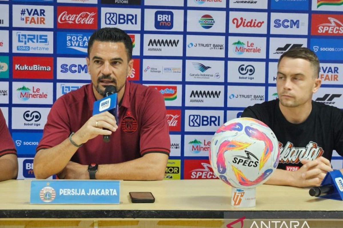 Pertandingan Seru: Doni Tri Menghadapi Semen Padang Saat Persija Jakarta Menjadi Tuan Rumah