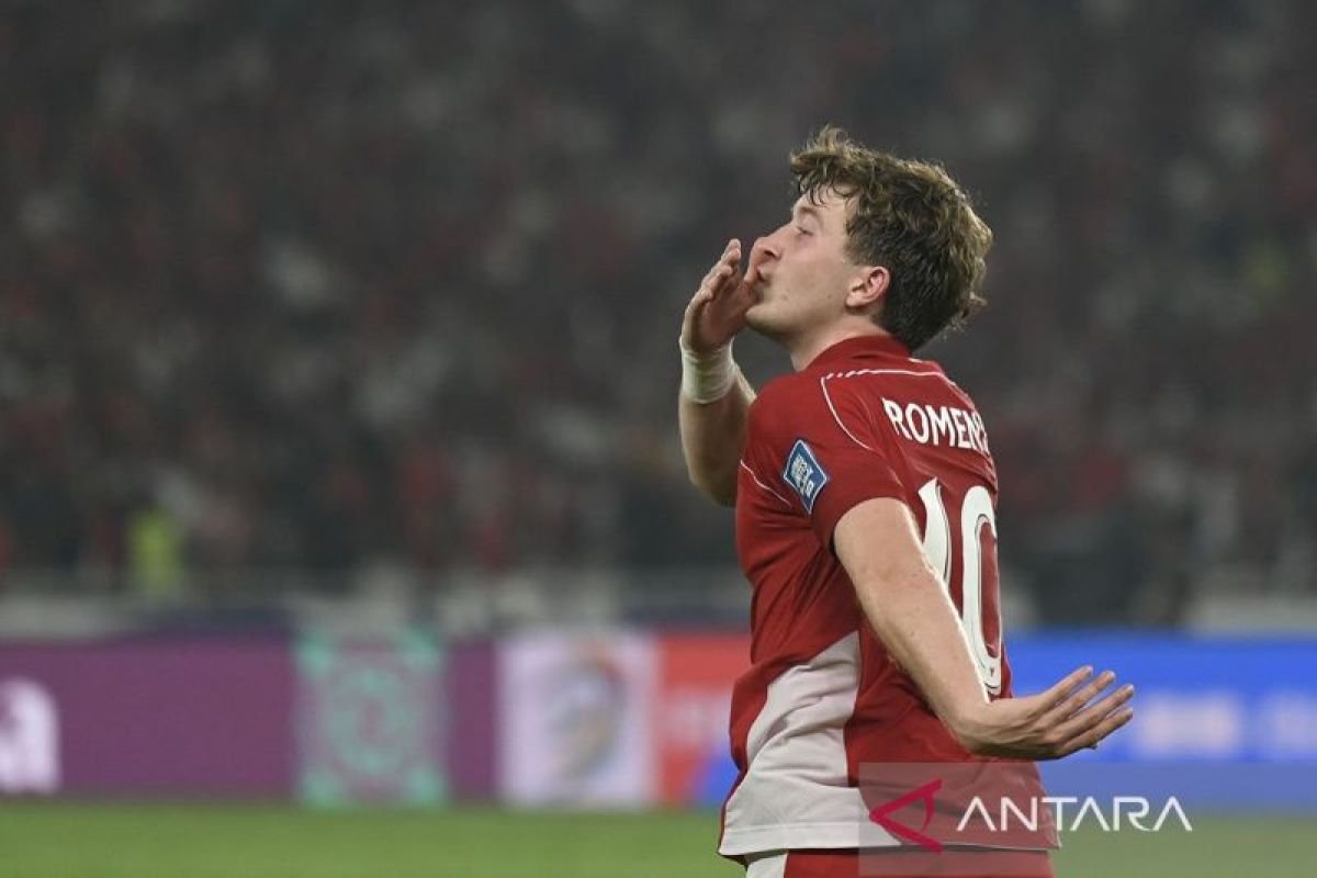 Penalti Ole Romeny Mendorong Indonesia Unggul di Babak Pertama Melawan China