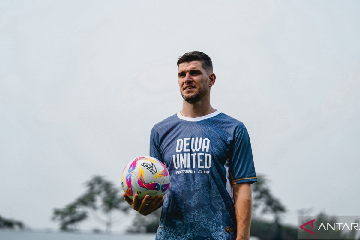Dewa United Mengumumkan Kedatangan Bek Veteran Nick Kuipers