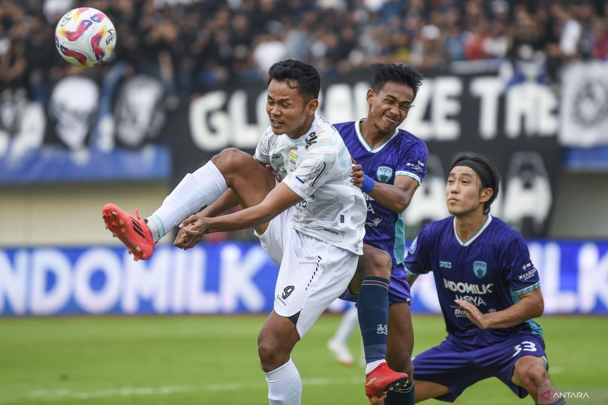 Carlos Pena Menyatakan Persita Tangerang Berkembang Pesat